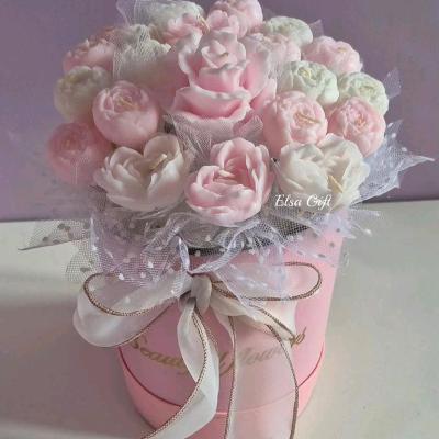 باکس گل از جنس شمع