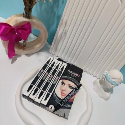 خط چشم ماژیکی استامپی