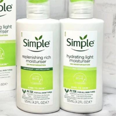 آبرسان سیمپل Simple و مرطوب کننده پوست light و rich
