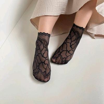 جوراب زنانه گیپوری طرحدار کد 2
