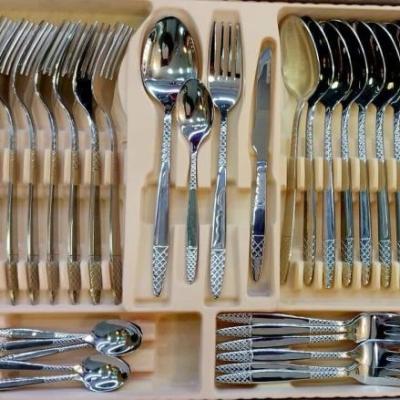 خرید سرویس قاشق و چنگال یونیک 24 نفره 144 پارچه کنسول 3 کشو آنلاین شاپ لیان