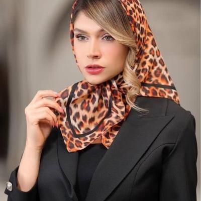مینی اسکارف