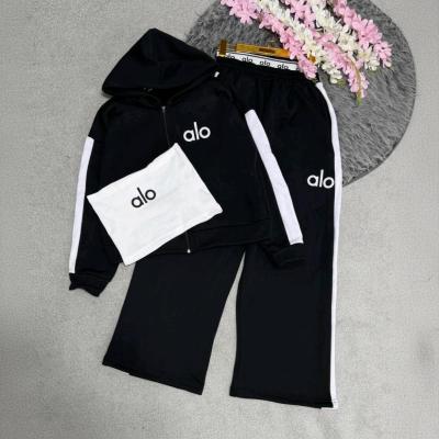 سه تیکه الو(لطفا قبل از ثبت موجودی بگیرید)