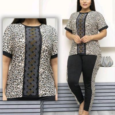 تیشرت شلوار .