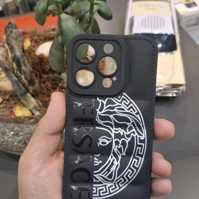 گارد پافری ip15pro