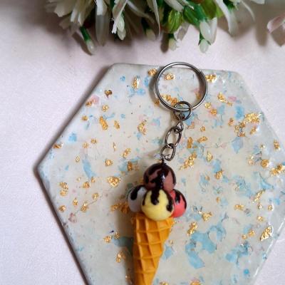جاکلیدی بستنی قیفی