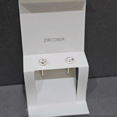 گوشواره تک‌نگین zirconia نقره 925