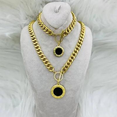 ست گردنبند و دستبند استیل با قفل تی اویز بولگاری (پست پیشتاز پس کرایه)