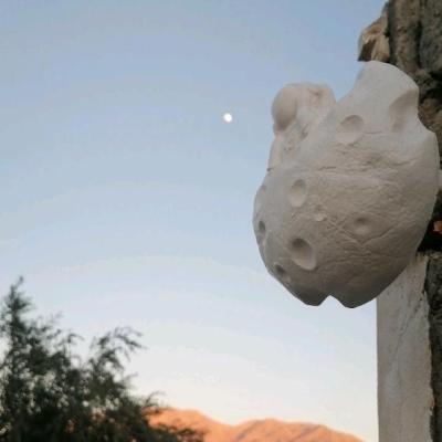 دکور دیواری ماه و فضانورد خام