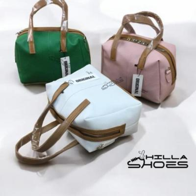 کیف زنانه صندوقی چرمی با بند دوشی کد 266