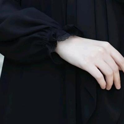 عبایی قمر کراپ اماراتی