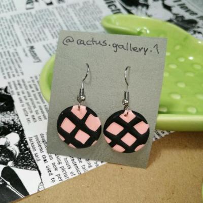 گوشواره خمیری چارخونه صورتی