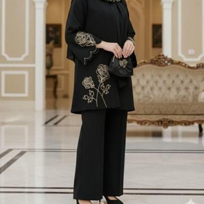 مانتو مجلسی کرپ مدل گلدوزی